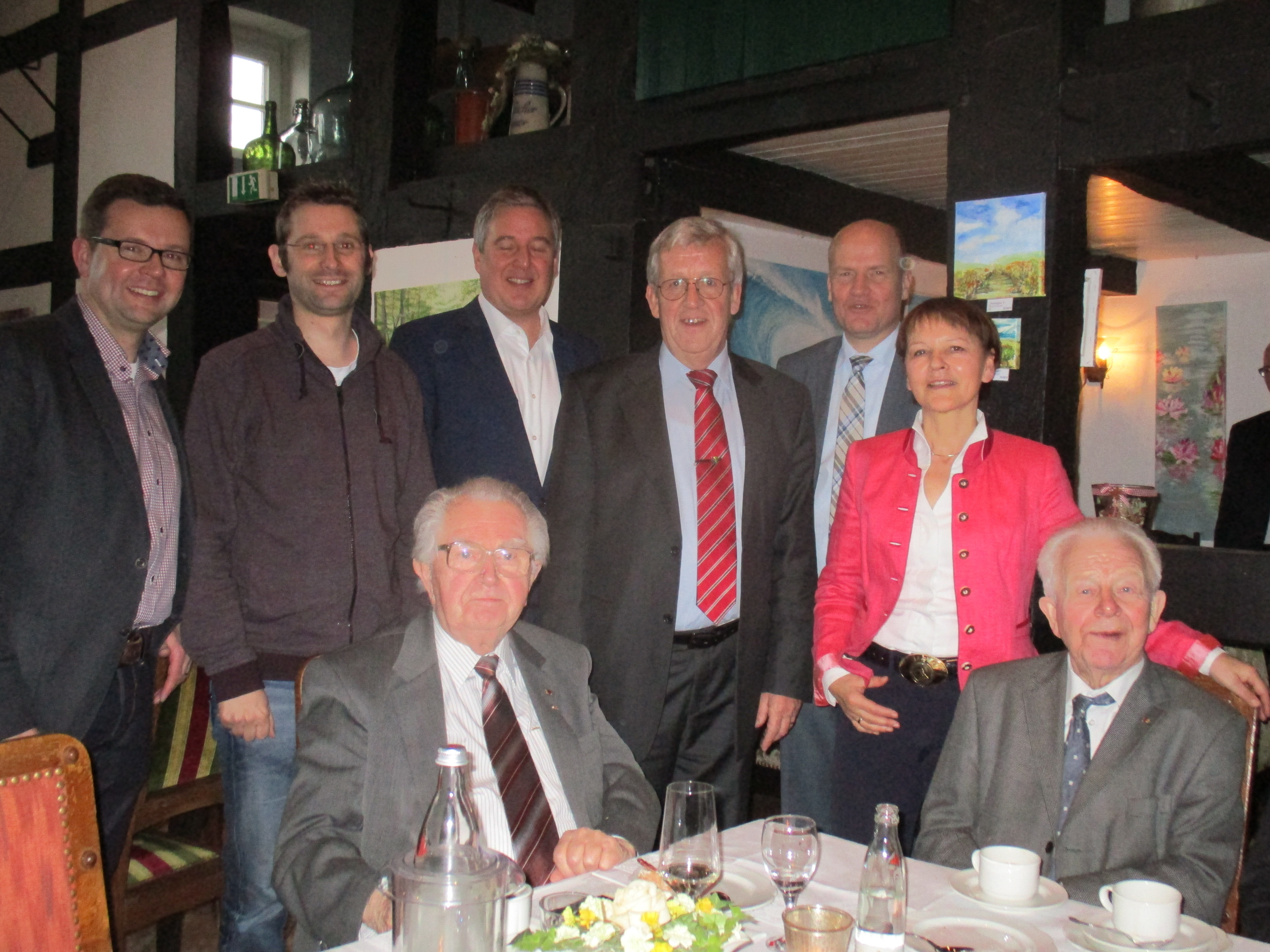Raphael Tigges (v.li.),Oliver Kr�mpelmann, Heinrich Kr�mpelmann, Henning Schulz, Harald Heitmann, Ralf Brinkhaus, Monika Paskarbis, Helmut L�tkemeyer